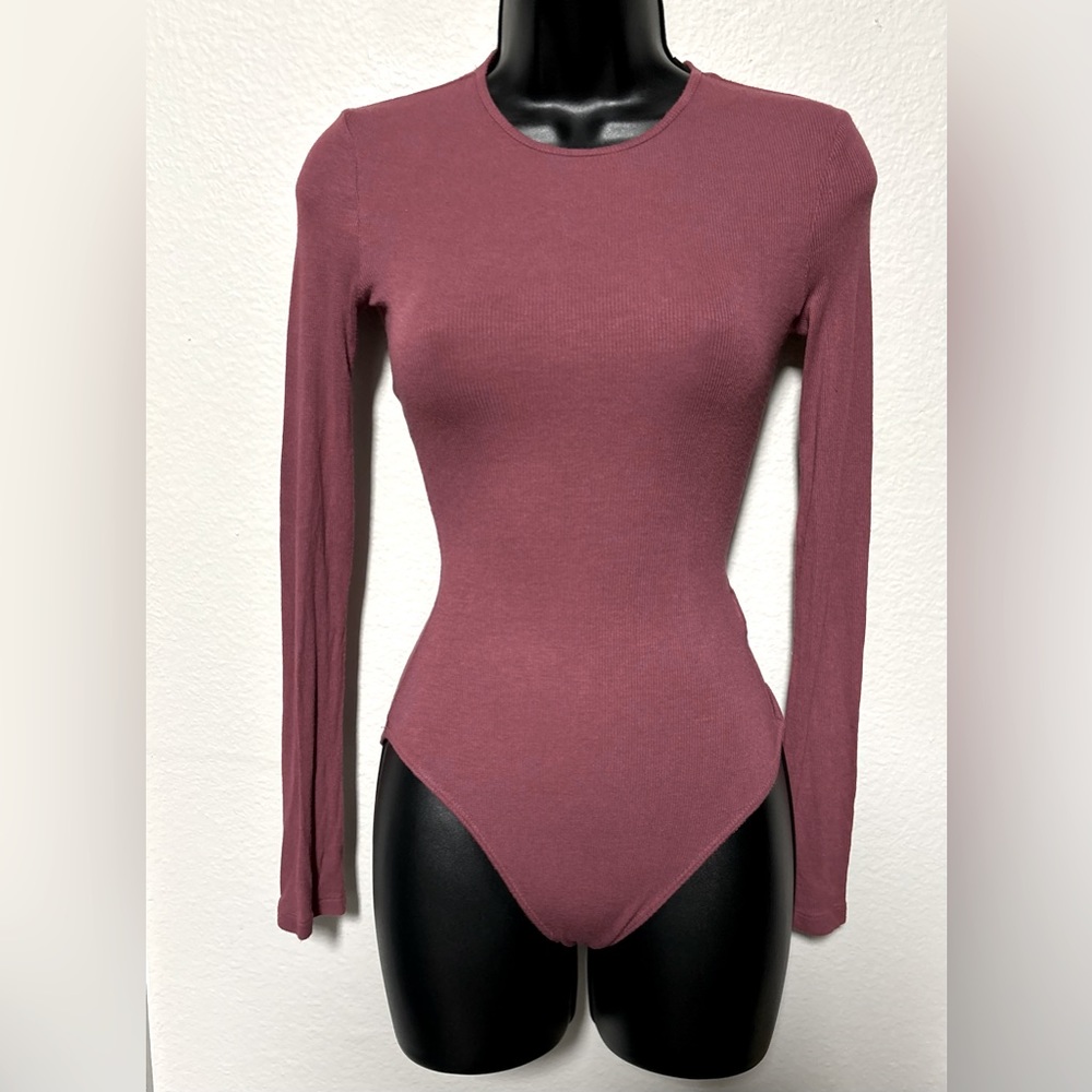 Forever 21 Mauve Ribbed Bodysuit